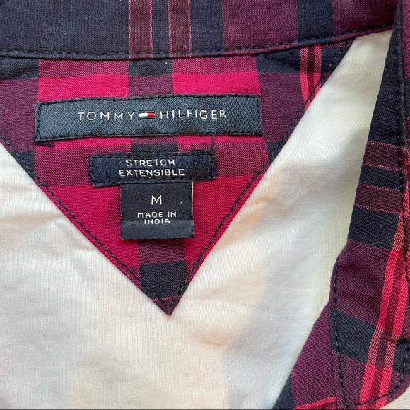 Tommy Hilfiger white cotton shirt with plaid details on collar and button area - Picture 6 of 10
